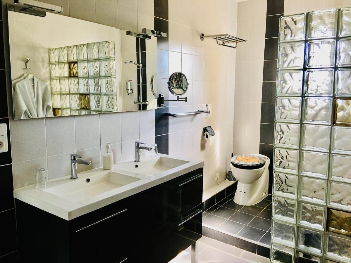 La Villa Mediterranee Wellness Spa Piscine Saint-Drezery Luaran gambar